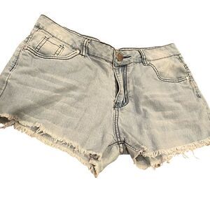 Light Wash Distressed Jean Shorts Size Medium